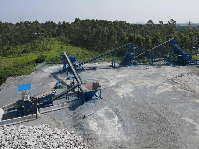 變廢為寶！茂湛高速改擴(kuò)建有妙招，碎石加工實(shí)現(xiàn)資源循環(huán)利用